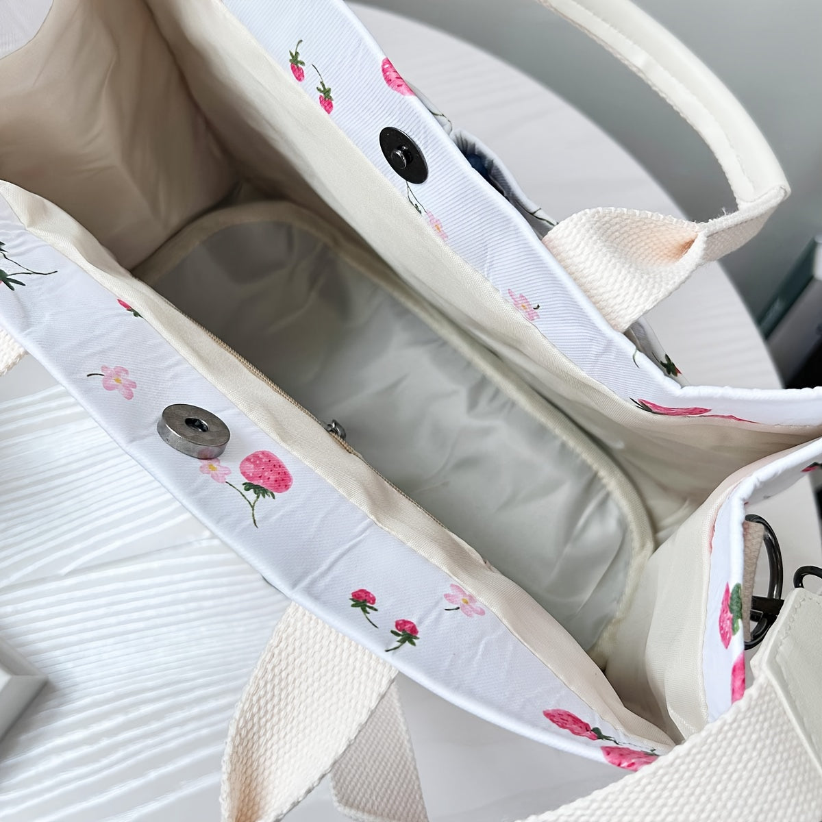 Chic Floral Tote Bag for Women - Versatile Shoulder & Crossbody Laptop Handbag with Multiple Pockets, Durable Polyester, Perfect for Work and Travel - Available in White, Cream, Black - For Fashionable Women - Suitable for Of